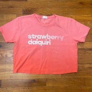 MOTHER The Slouch Cropped Printed ‘strawberry daiquiri’ T-shirt Size SMALL